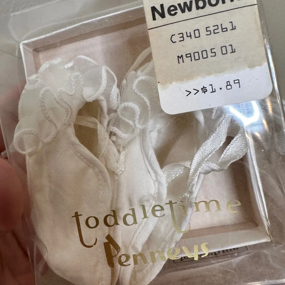 Vtg Toddletime Penneys Newborn White Ruffle Lace Ribbon Infant Shoes Victorian